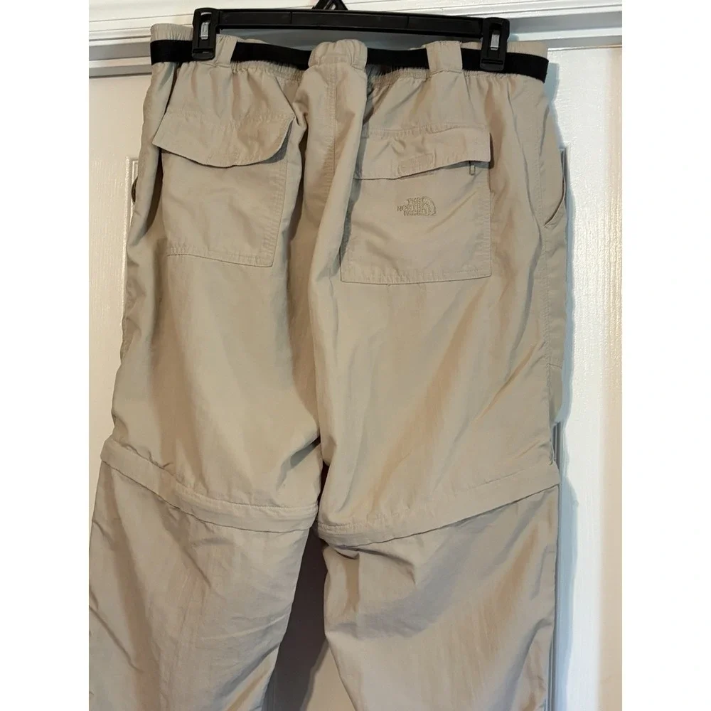 The North Face Pants Mens XL Beige Nylon Convertible Zip Off Hiking Belt